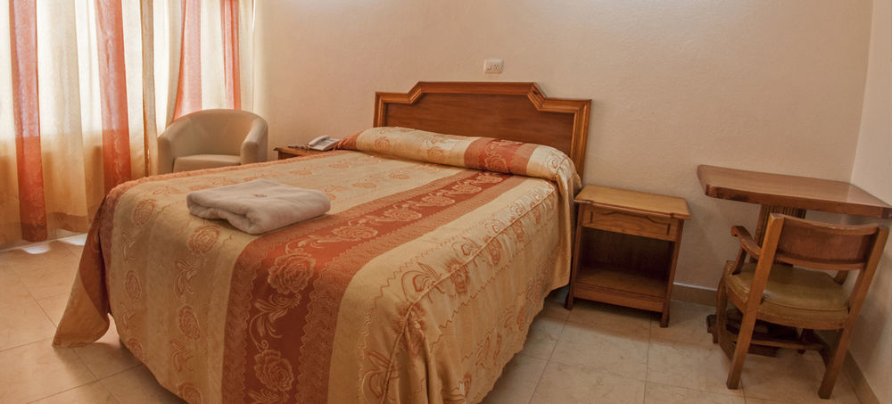 Hotel Atenas Халапа Экстерьер фото